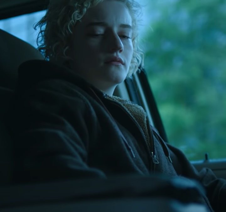 Julia Garner as Ruth Langmore in Ozark.