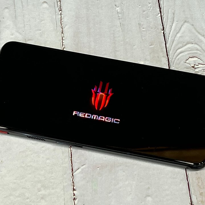 The Nubia RedMagic 7 has a built-in gaming mode that is deployed when you flip a switch.