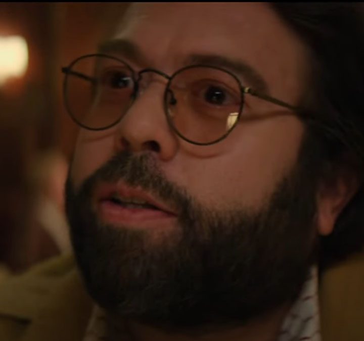 Dan Fogler in The Offer.