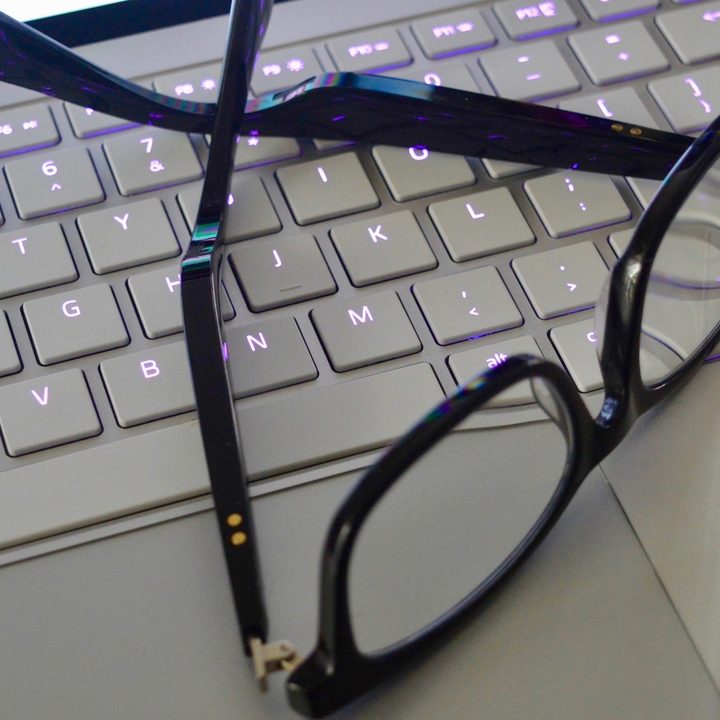 Vue Lite 2 audio glasses.