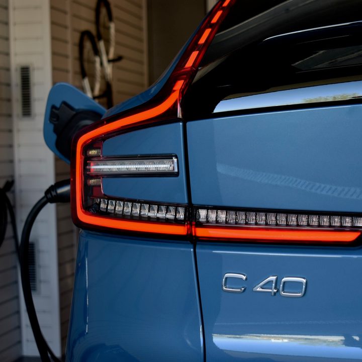 A close-up of the 2022 Volvo C40 Recharge's taillight design as it's charging.