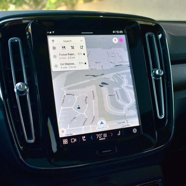 The 2022 Volvo C40 Recharge electric car's infotainment touchscreen.