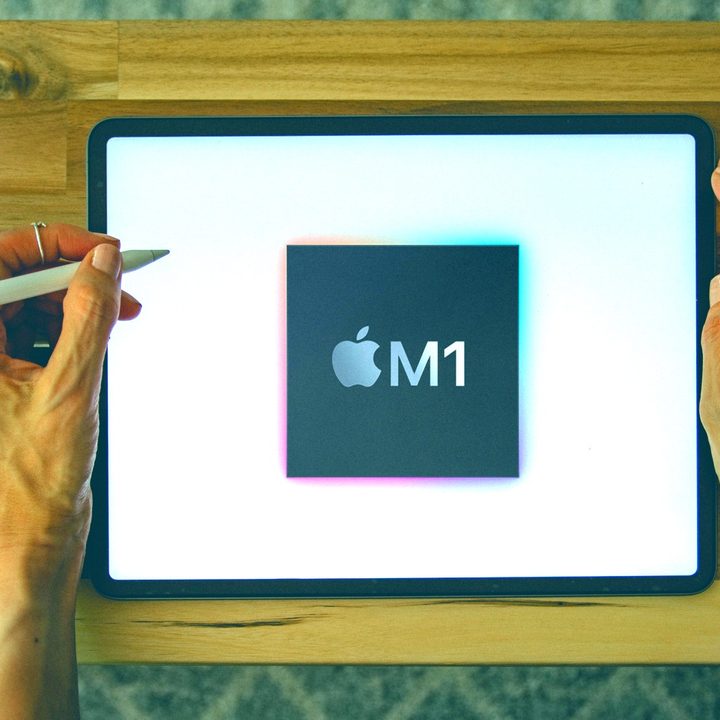 Apple M1 inside iPad Air 5 concept image.