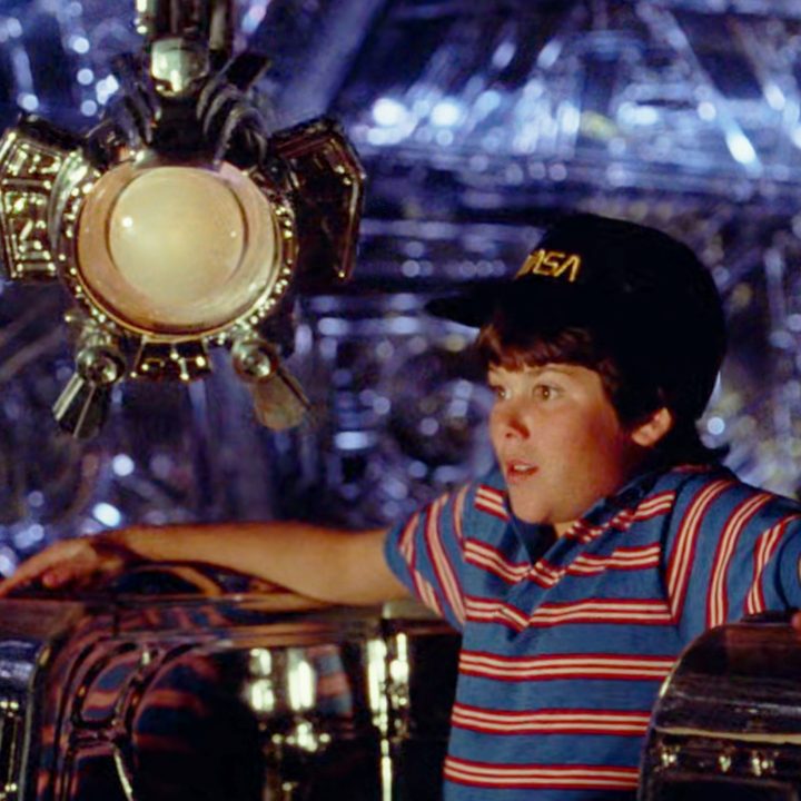 David Freeman (Joey Cramer) sits in an alien spaceship in Flight of the Navigator.