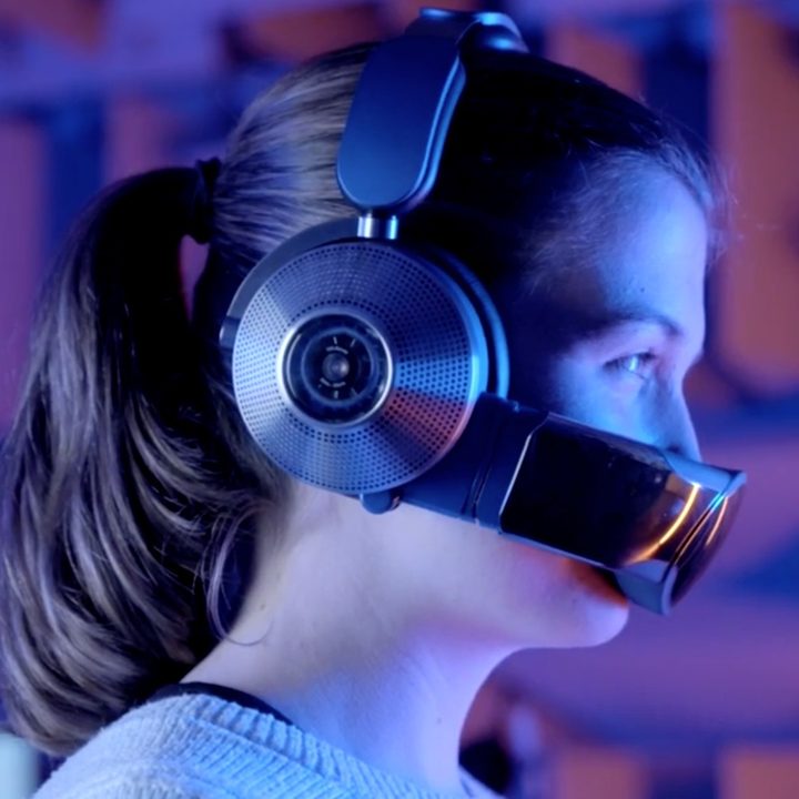Woman wearing Dyson Zone.
