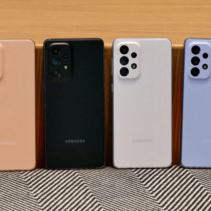 Samsung Galaxy A53 5G and Galaxy A33 5G color range.