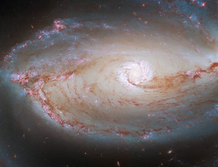 The heart of NGC 1097, a barred spiral galaxy that lies about 48 million light-years from Earth in the constellation Fornax.