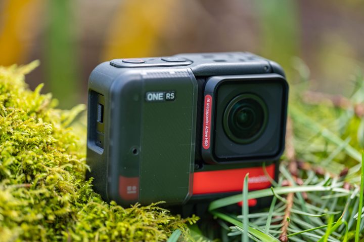 Insta360 One RS with 4k boost module in the moss.