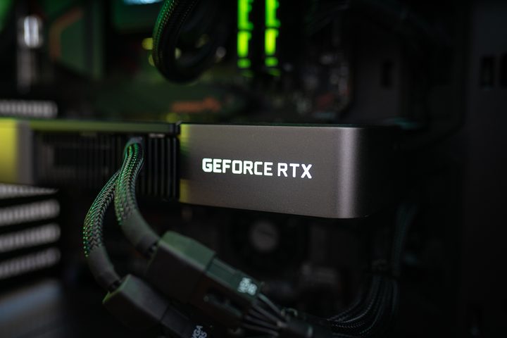 Graphics card inside the Maingear Vybe.