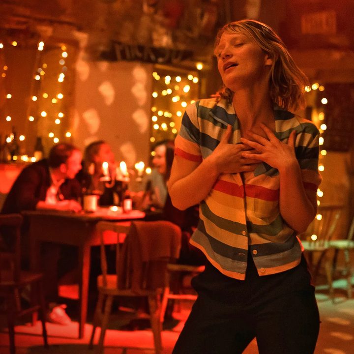Mia Wasikowska dances on her own in Bergman Island.