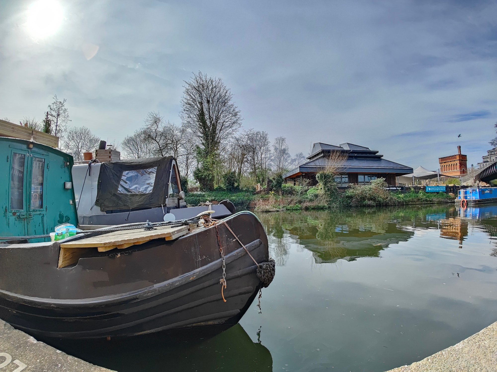 Realme GT 2 Pro 150-degree wide-angle photo of a canal.