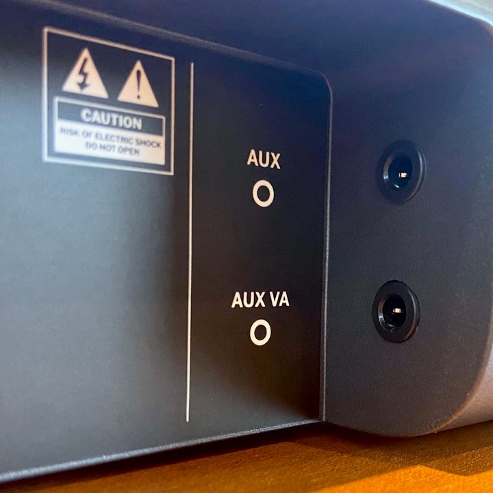 The Vizio M-Series 2.1 soundbar has two analog inputs.