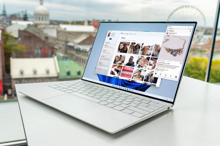 Windows 11's Phone Link on a Dell XPS Laptop.