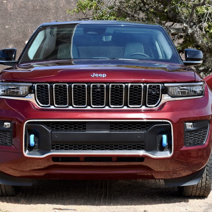 Front view of the 2022 Jeep Grand Cherokee 4xe plug-in hybrid.