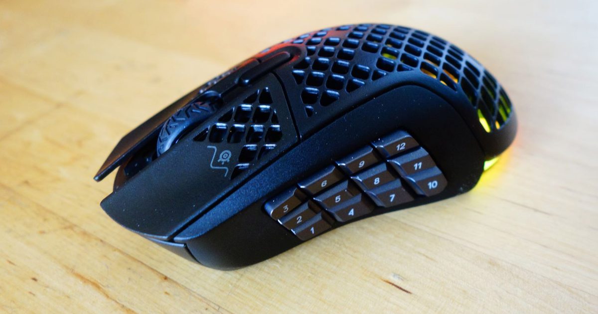 SteelSeries Aerox 9 Wireless review: Click to your heart