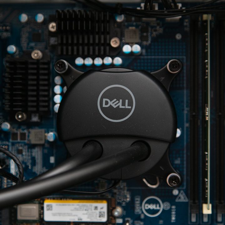 The CPU cooler on the Dell XPS Desktop.