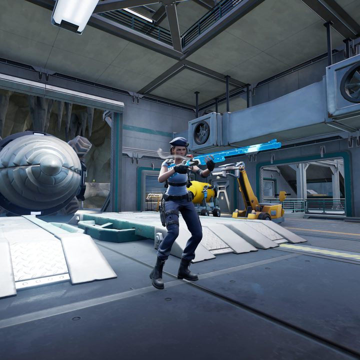 Jill Valentine shooting enemy in Fortnite.