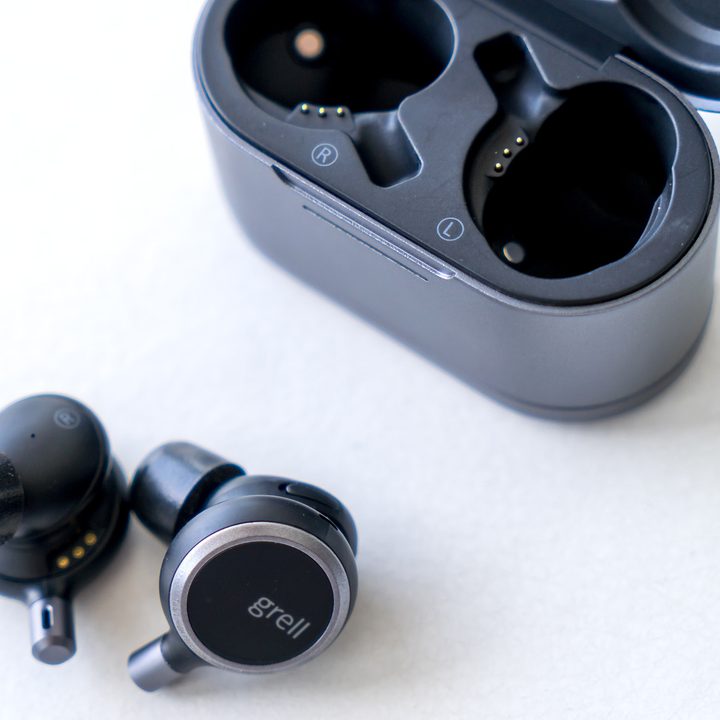 Loose Grell TWS/1 earbuds.