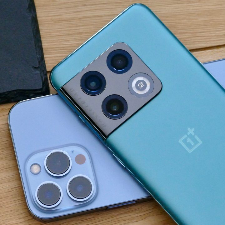 The OnePlus 10 Pro and iPhone 13 Pro camera modules.