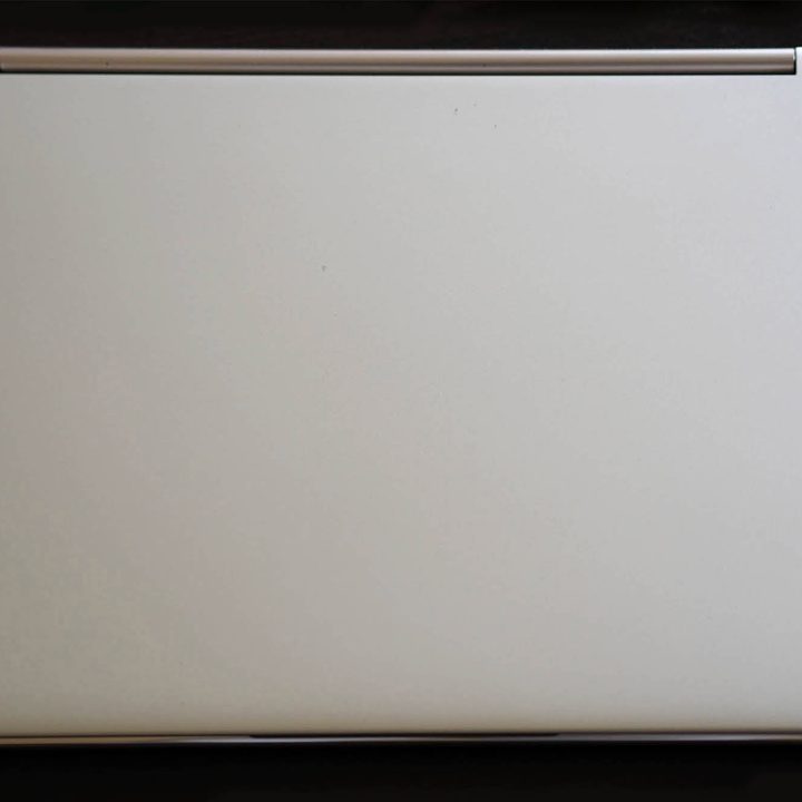 Lenovo Yoga 9i 14 Gen 7 top cover showing logos.
