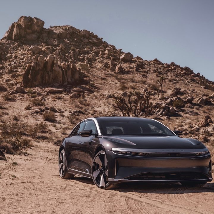 Front three quarter view of the Lucid Air Grand Touring Performance EV.