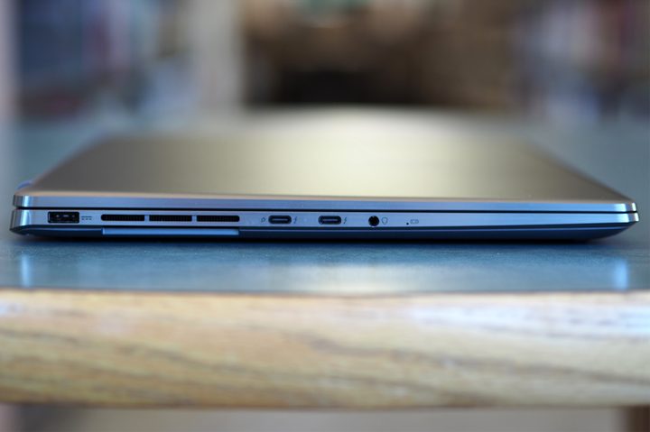 A USB-A port, two USB4 ports with Thunderbolt 4 support, and a headphone jack on the left side of the MSI Creator Z17.