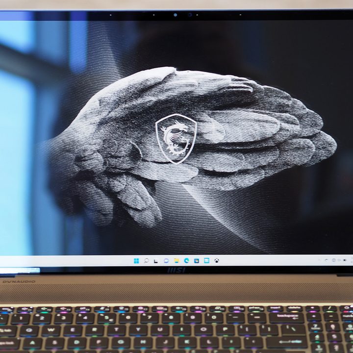 Close up on the MSI Creator Z17's display.