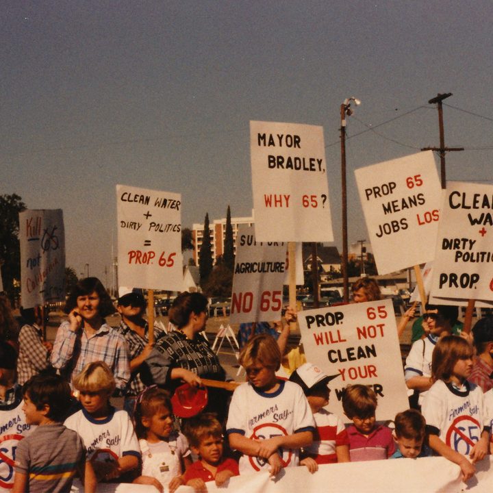 Ag supporters protest against Proposition 65 in 1986.