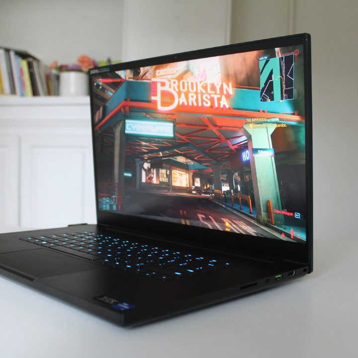 A game running on the Razer Blade 17.