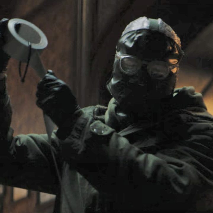 The Riddler duct-taping Gotham's mayor in The Batman