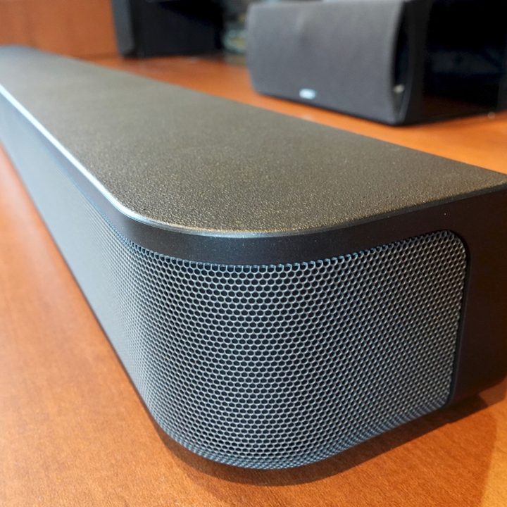 Side view of the Sony HT-S400 soundbar.