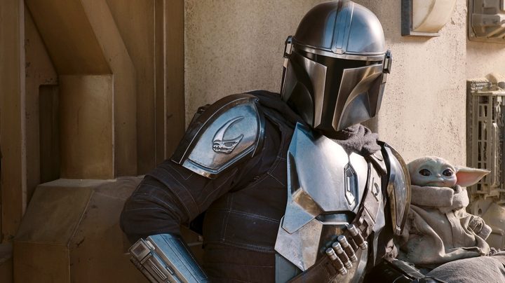 Din Djarin and Grogu in The Mandalorian