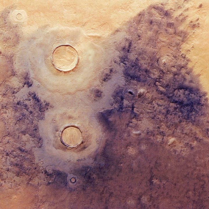 This image from ESA’s Mars Express shows Utopia Planitia, a plain that fills one of three major basins in the northern hemisphere of Mars – Utopia – and has a diameter of 3,300 km.