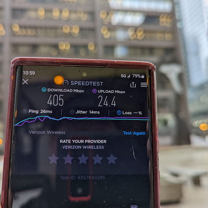 Speedtest results on a Samsung Galaxy S22 Ultra.