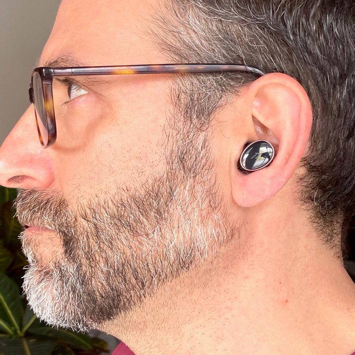 The author wearing the 1More Evo.