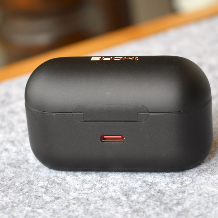 Rear view of the 1More Evo charging case.