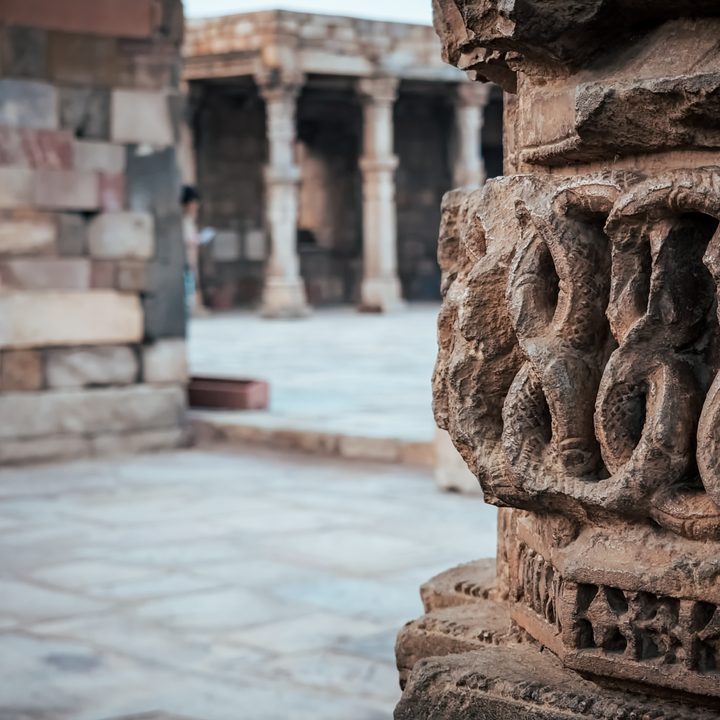 Edited image of the carvings on pillars near the Indian monument Qutub Minar shot on the Samsung Galaxy S22 Ultra in RAW.