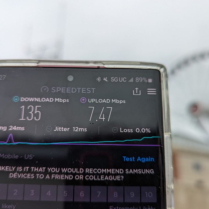 Speedtest results on a Samsung Galaxy S22 Ultra.