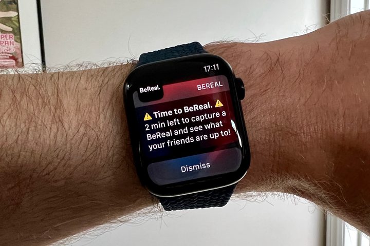 BeReal app notification on an Apple Watch.