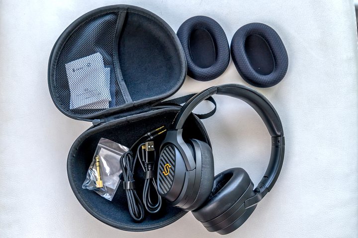 Edifier Stax Spirit S3 unboxed.