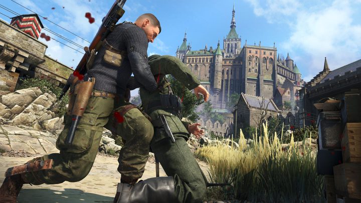 Karl Fairburne fighting in Sniper Elite 5.