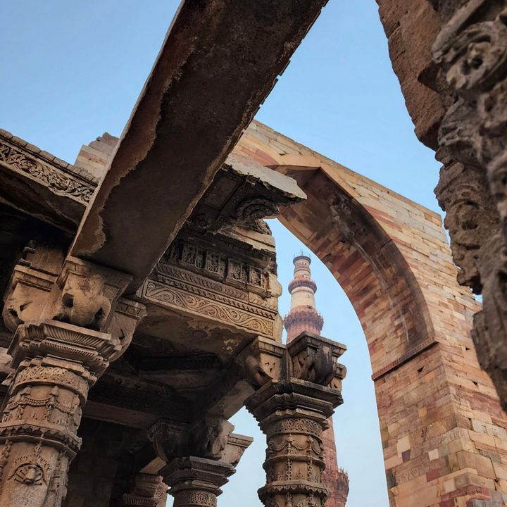Unedited image of a structure Indian monument Qutub Minar shot on the Samsung Galaxy S22 Ultra in JPEG.