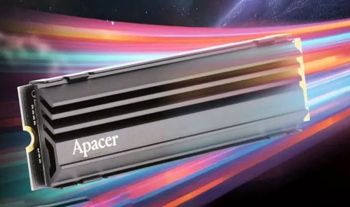 Apacer SSD over a colorful background.