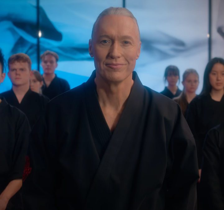 The cast of Cobra Kai.
