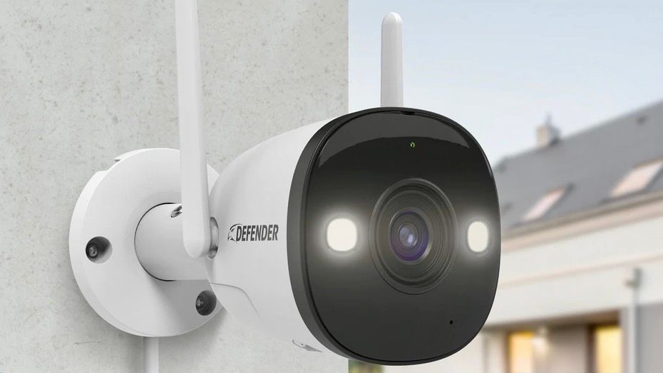 The Defender Guard Pro 2K mounted to a house.