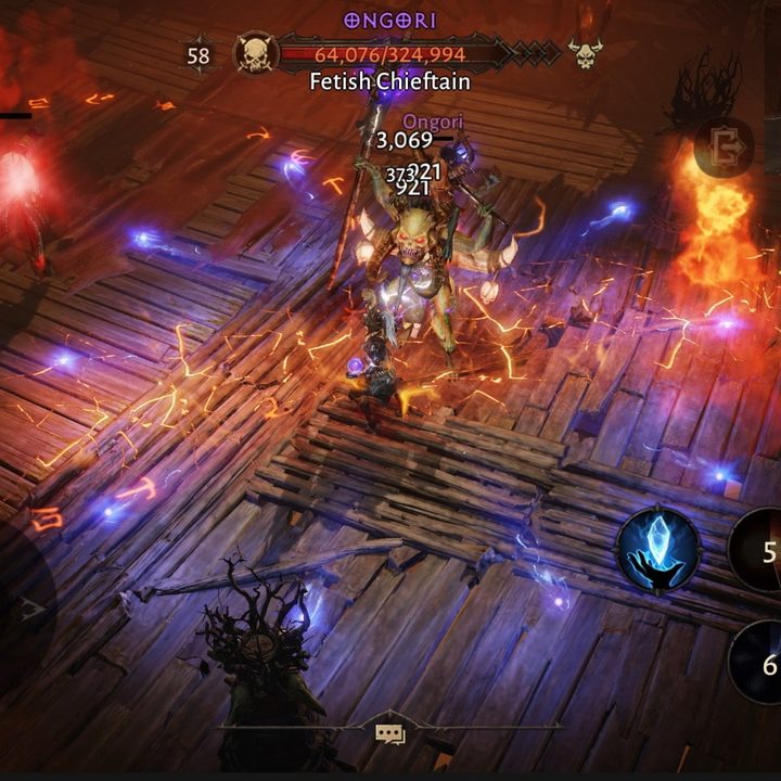 A player fights a boss in Diablo Immortal.