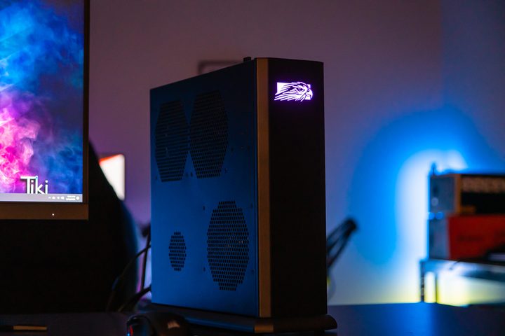 Falcon Northwest Tiki PC washed in LED lights.