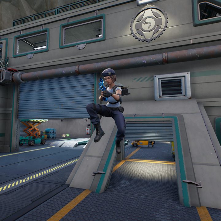 Jill Valentine jumping with burst rifle in Fortnite.