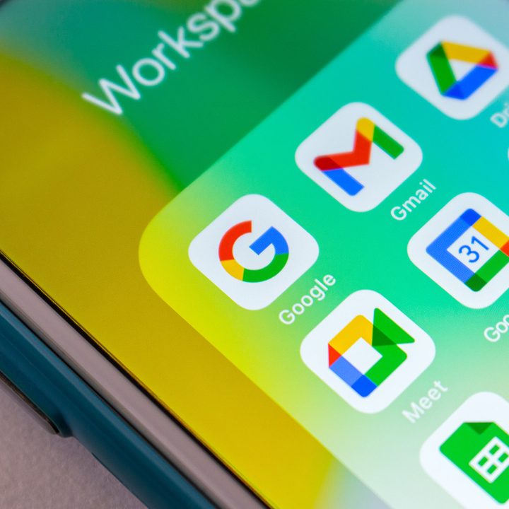 Google services (YouTube, Gmail, Chrome, Duo, Meet, Google Podcasts) icons app on smartphone screen.