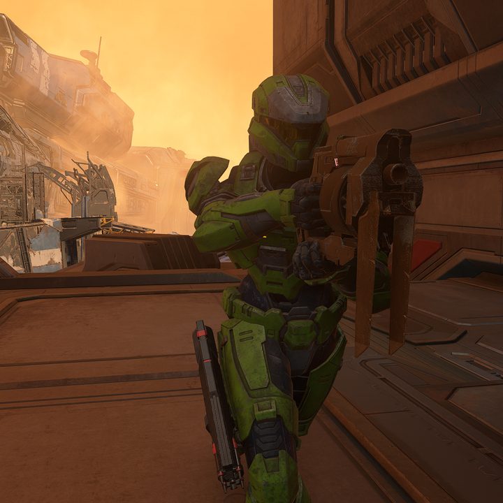 A Spartan wielding a Mangler in Halo Infinite.